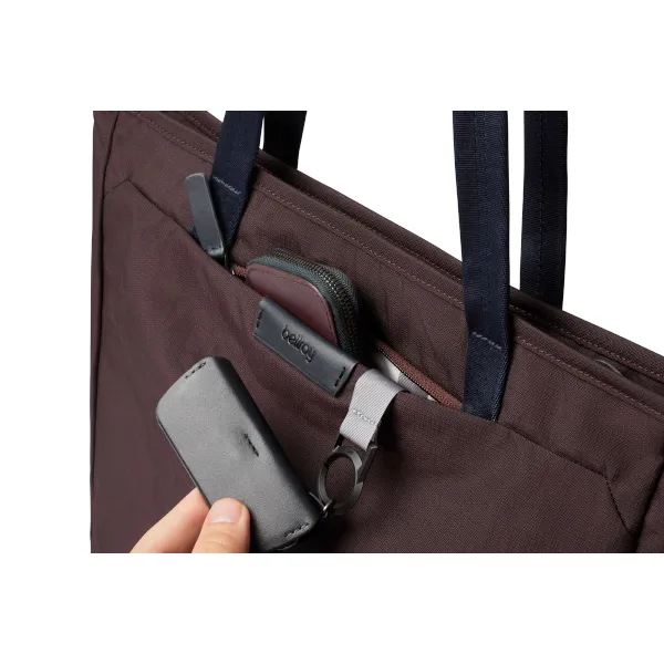 Bellroy Tokyo Tote Compact 12L (deep plum)
