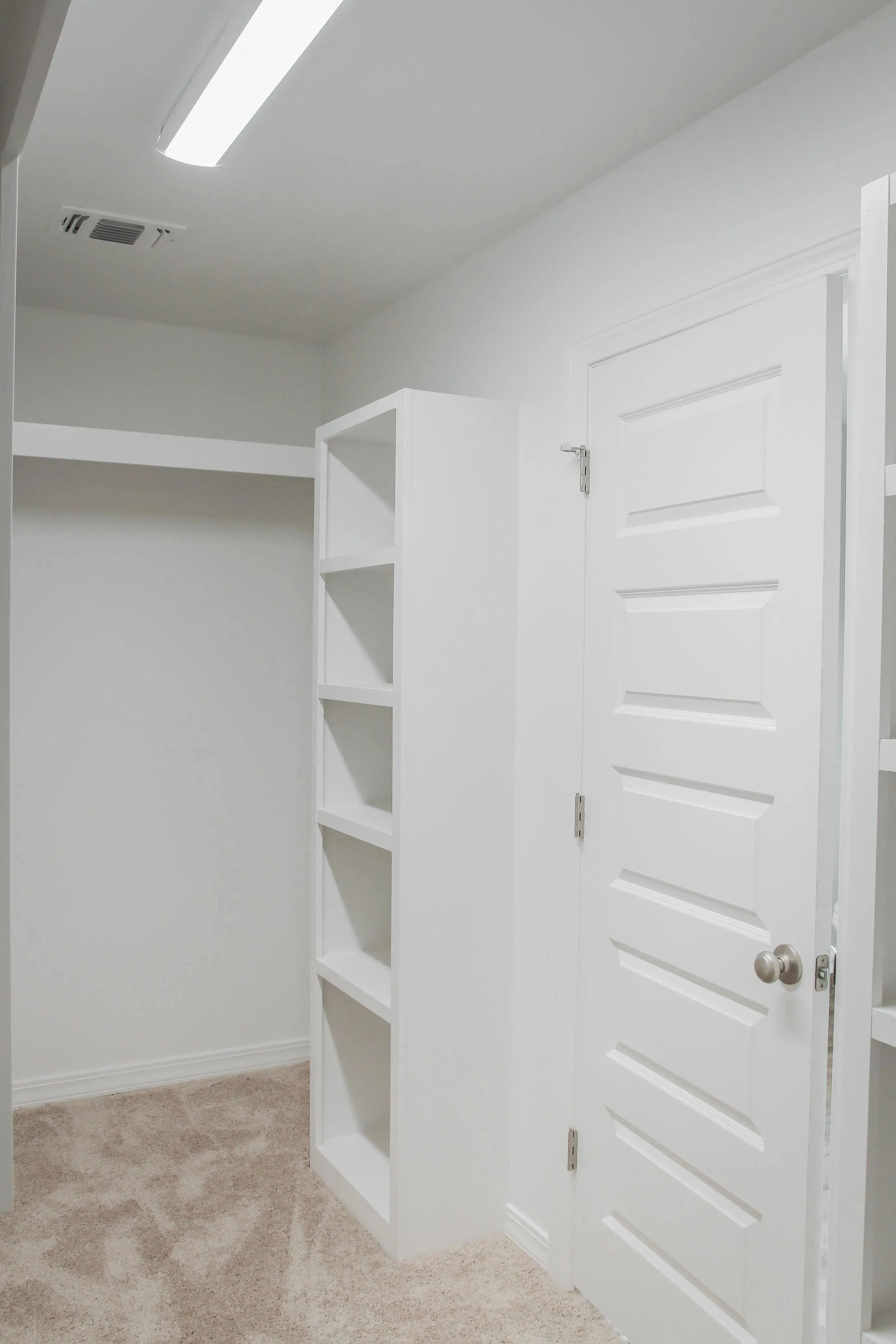 Cozy and Functional Home with Modern Amenities