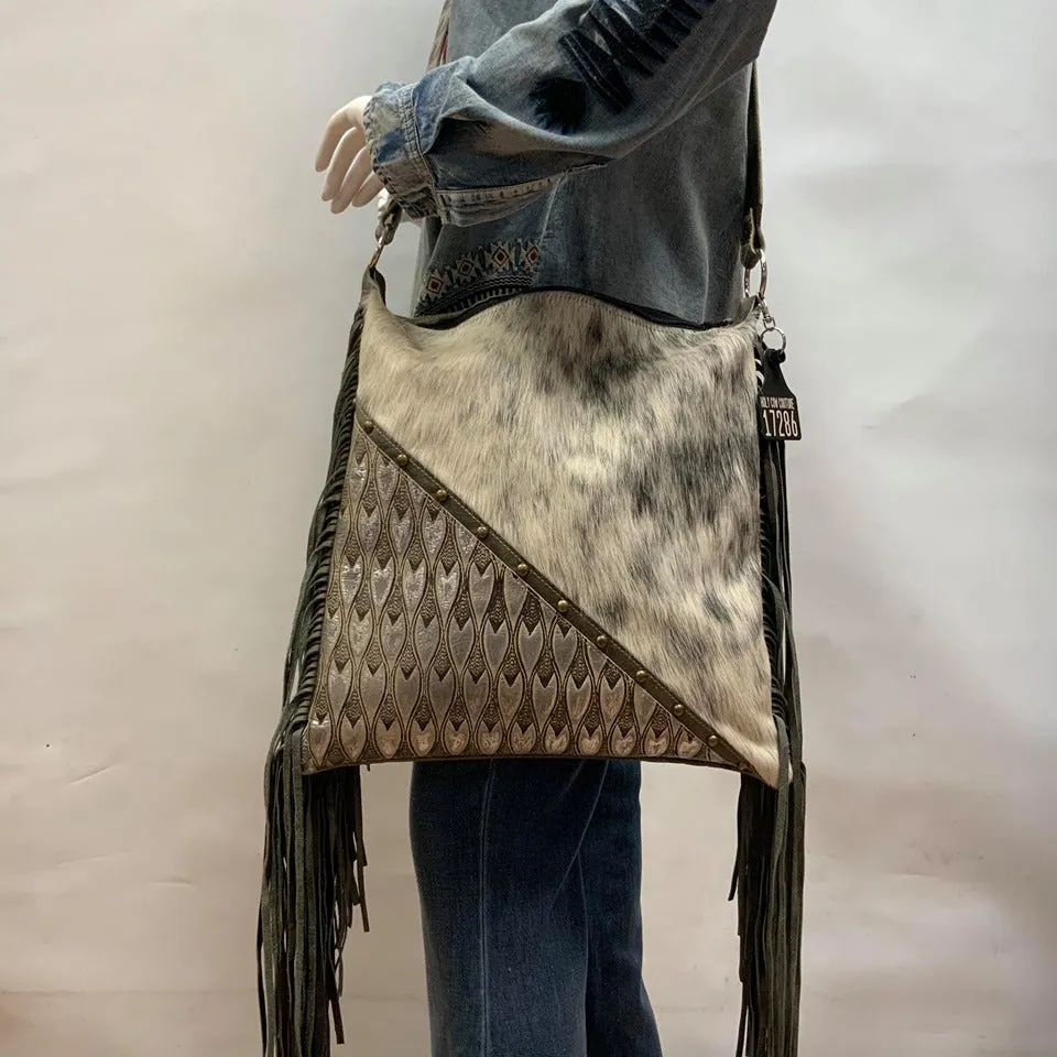 Crossbody Outlaw -  #17286
