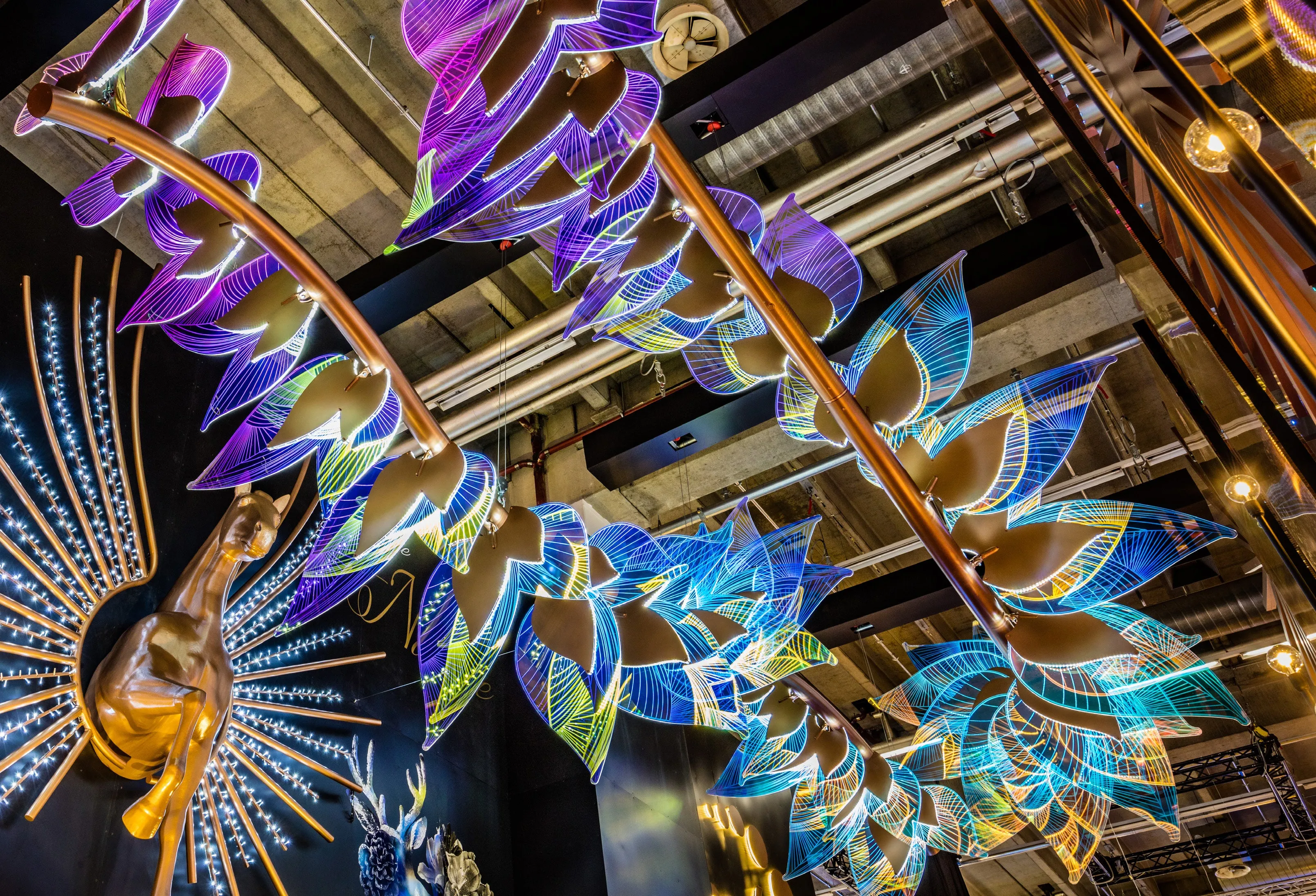 CRYSTAL VINE
