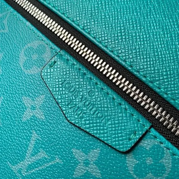 Discovery Monogram Leather Backpack Pm M30227 Green 2019 Collection