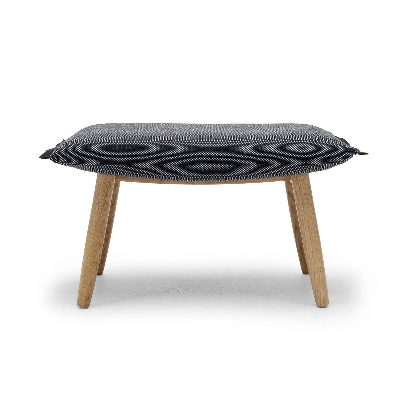 E015 Embrace Lounge Chair