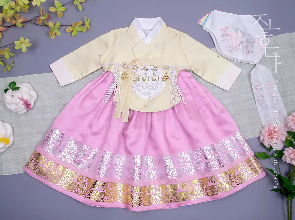 Graceful Girl Hanbok In Pink