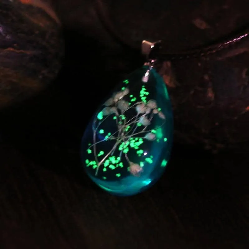 Handmade Natural Gypsophila Luminous Necklace