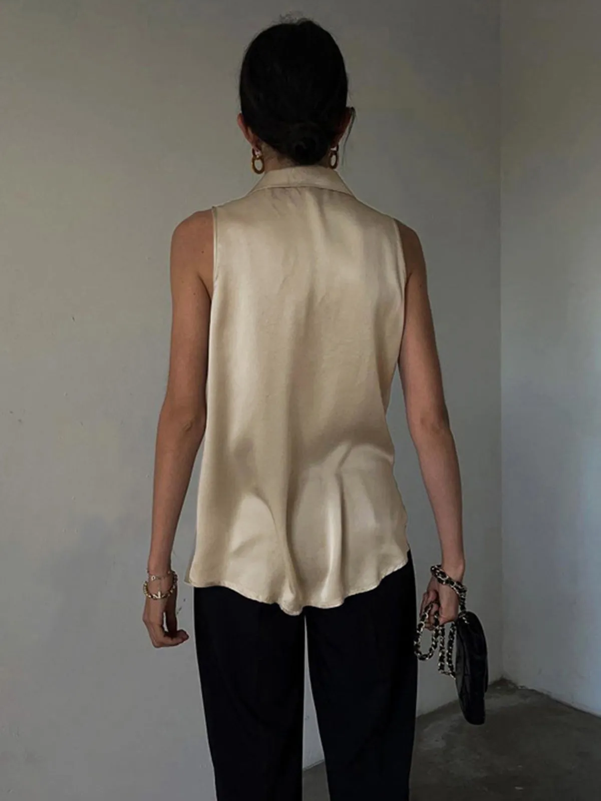 Leisure Satin Graceful Sleeveless Blouse