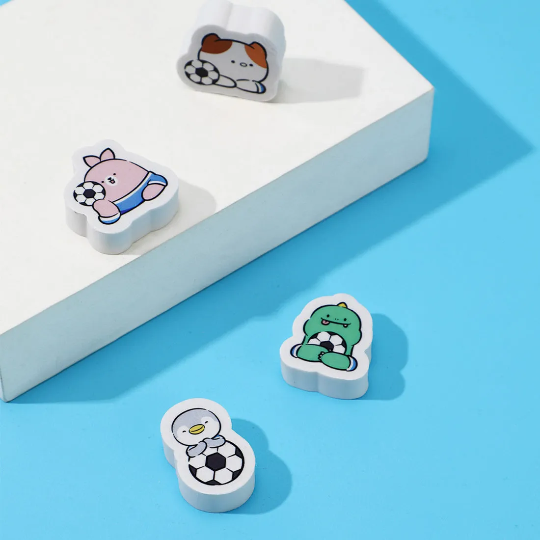 MINISO Mini Family Sports 5 Easers Set
