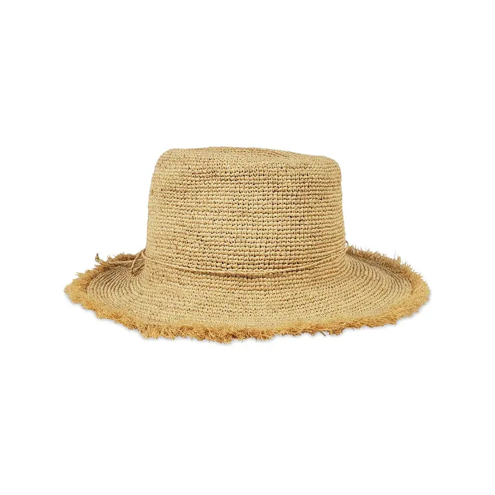 Packable Raffia Bucket in Natural