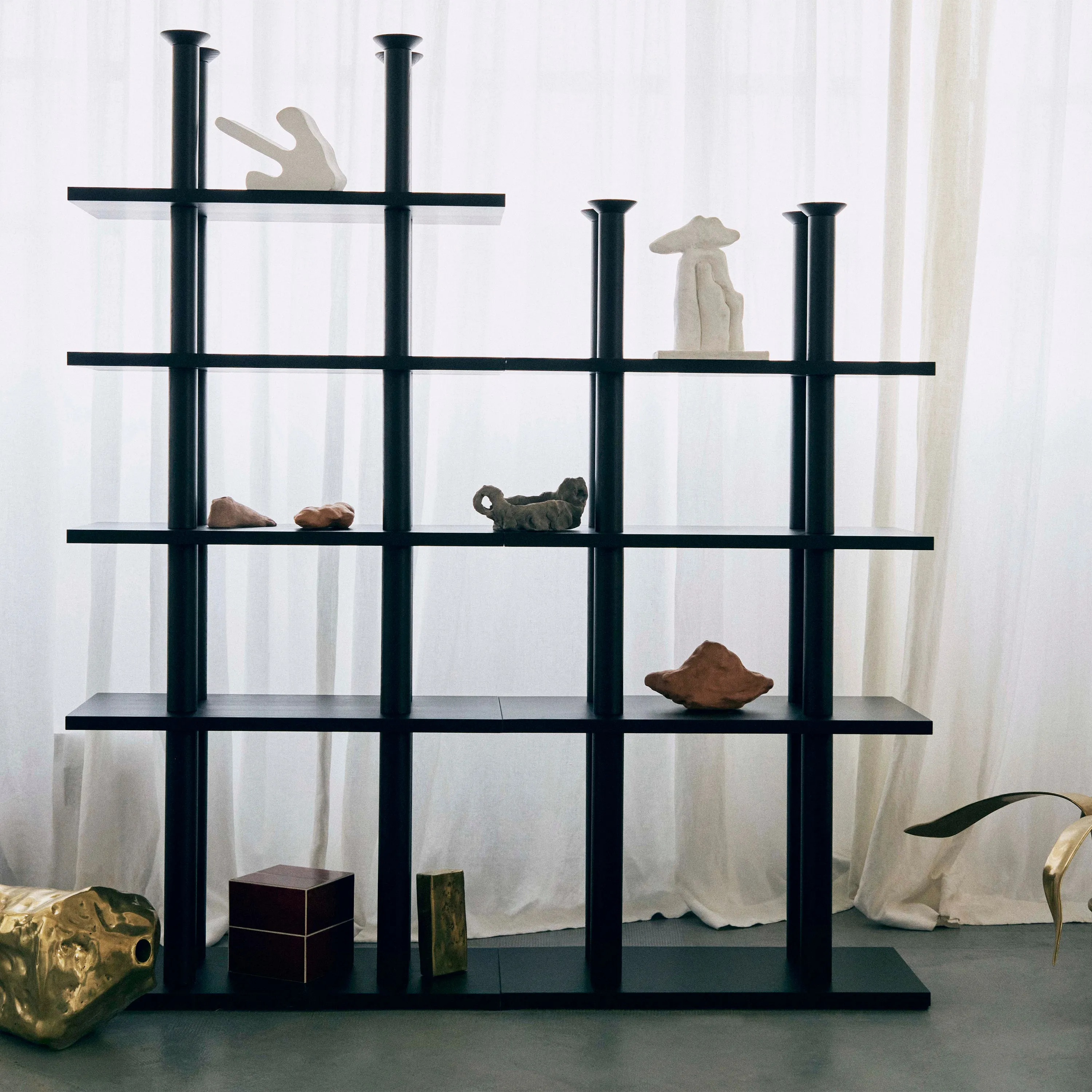 Peristylo Shelving