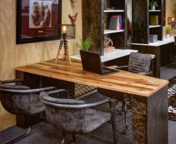 Reclaimed Wood Workstation