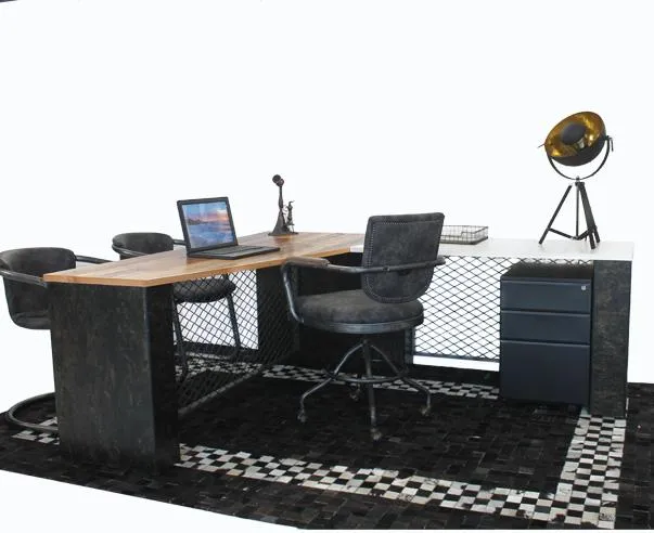 Reclaimed Wood Workstation