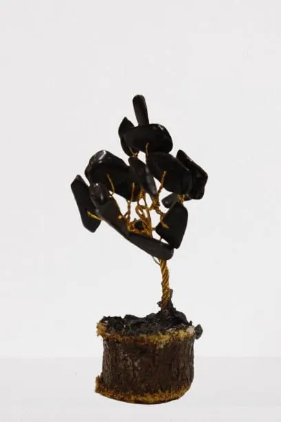 VASTU Tree for Home,Crystal Tree - Car Dashboard Accessories - Dashboard Figurines & Idols - Crystal showpieces for Home Decor- Crystal Home Decor Items- Crystal Tree for Good Luck (Black)