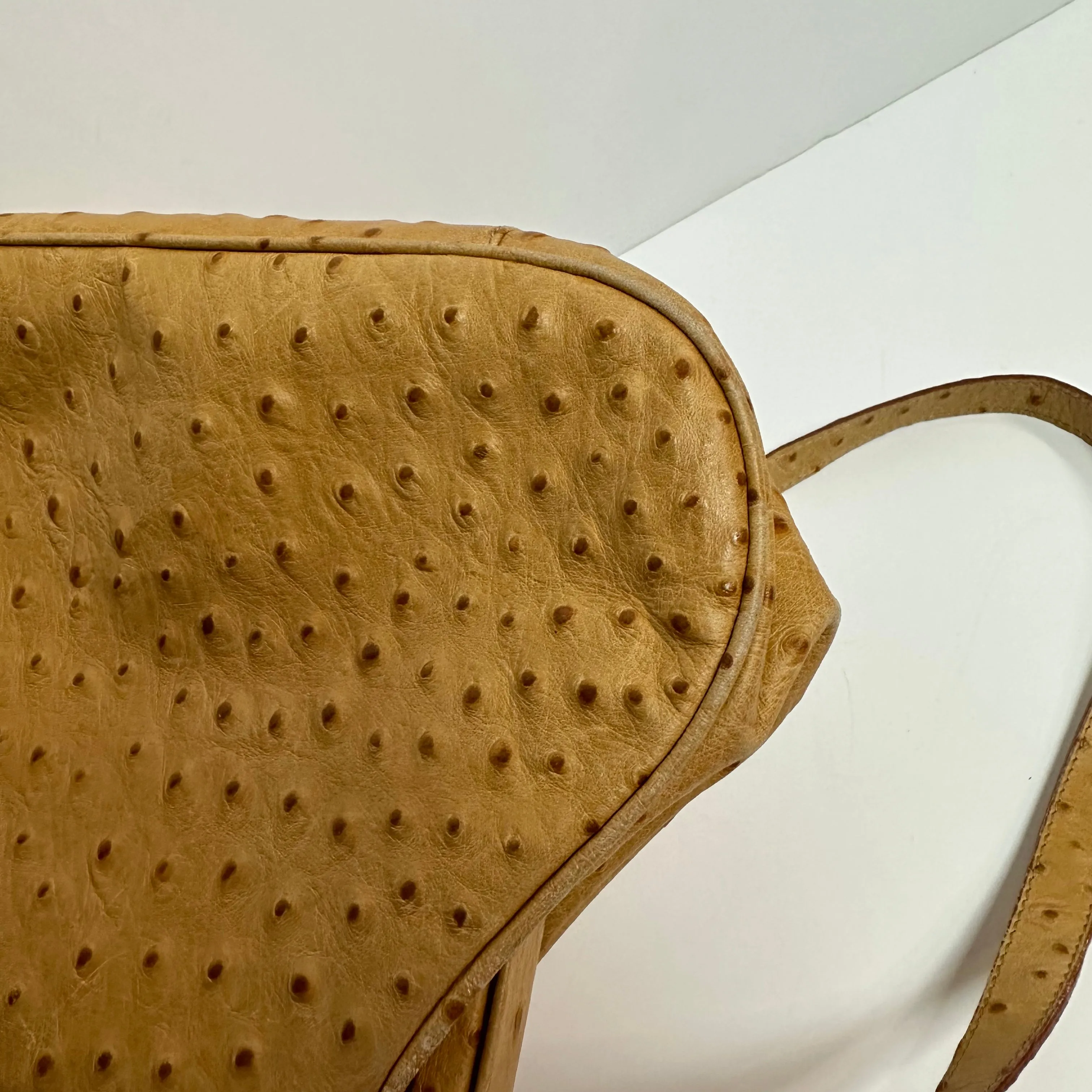 Vintage Saks Fifth Avenue Leather Purse Handbag Top Handle Crossbody Ostrich Printed