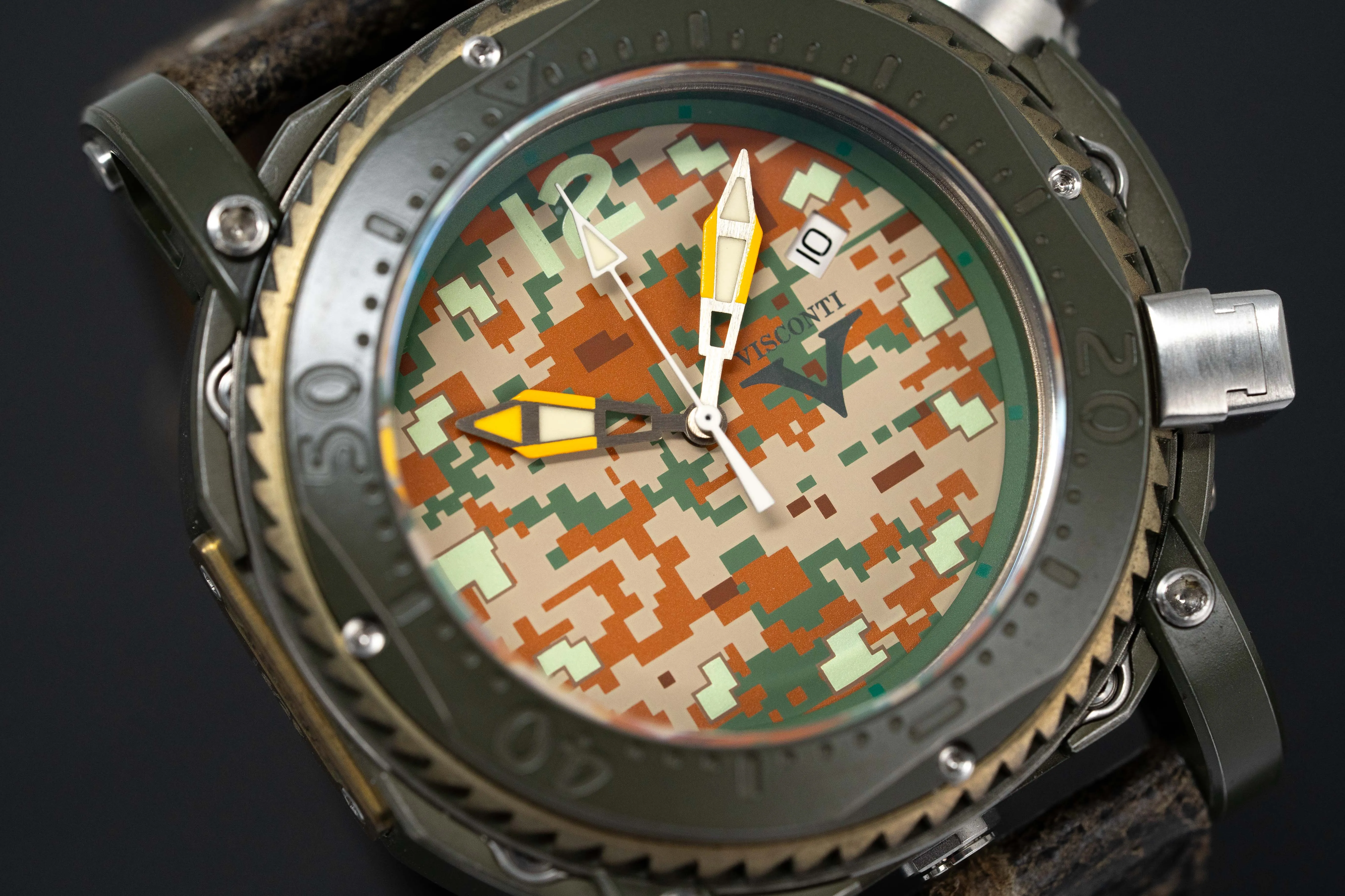 Visconti Automatic Watch Pro Dive 3000 Camo Jungle KW55-03