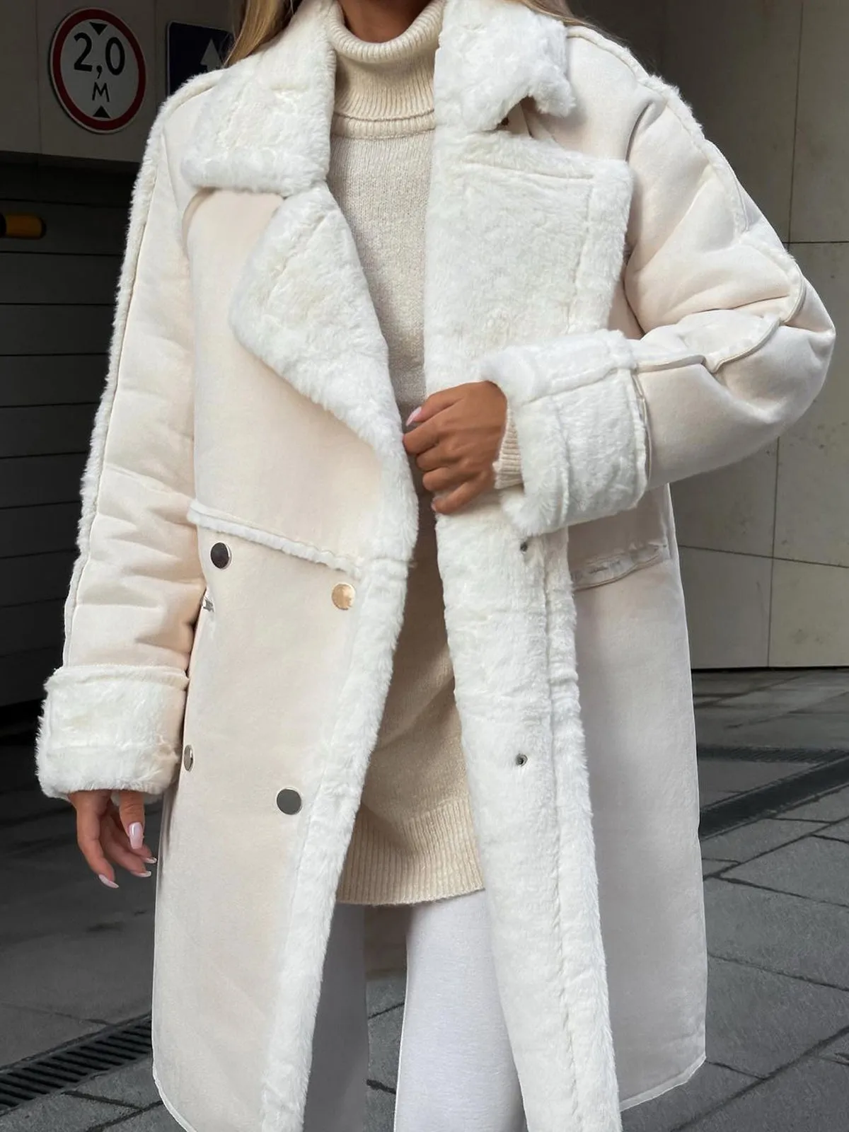 Warm Embrace Graceful Fleece Jacket