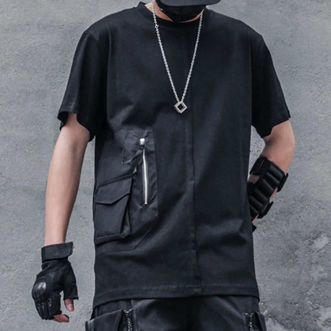 WLS Dark Functional Zipper Pockets Tee